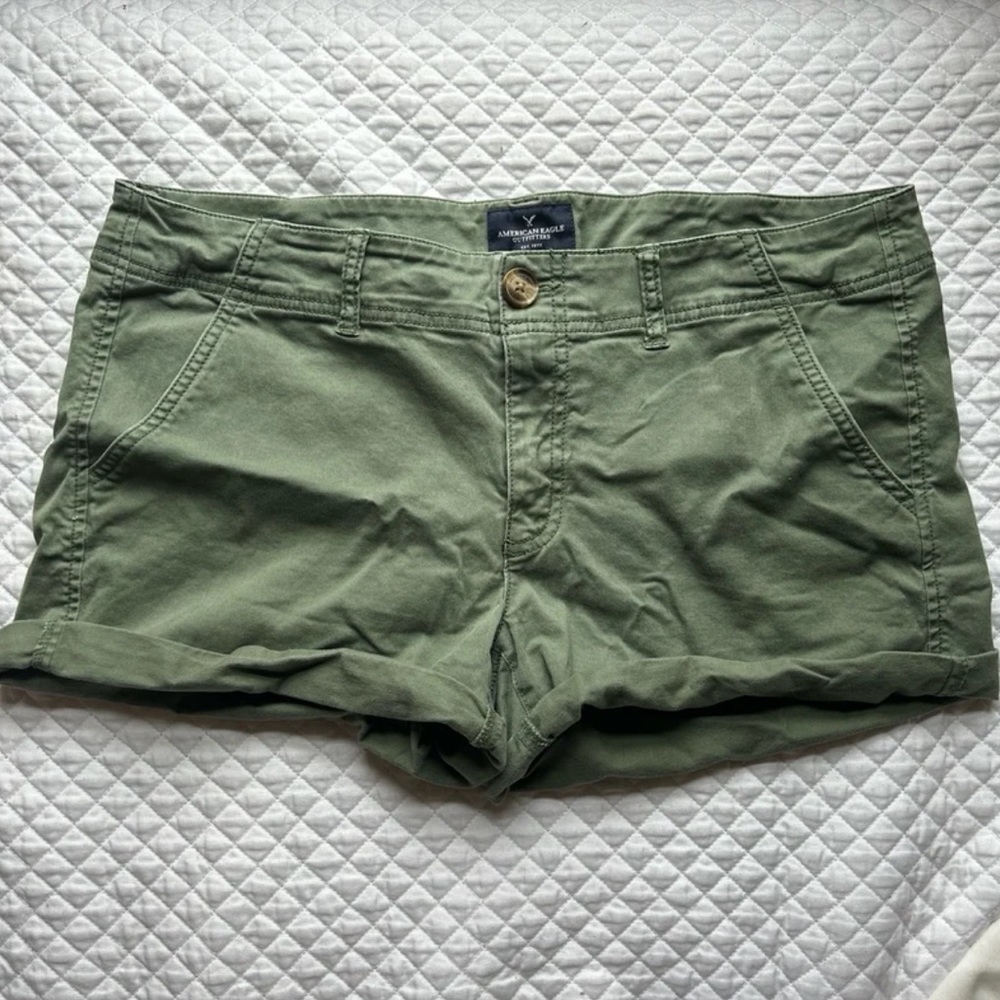 ♡ SOLD ♡ American Eagle Shorties